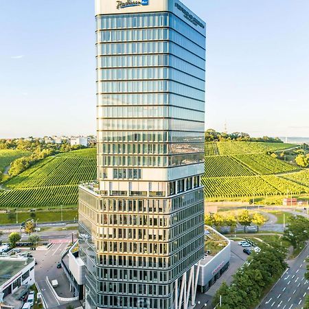 Radisson Blu Hotel At Porsche Design Tower Stuttgart Extérieur photo