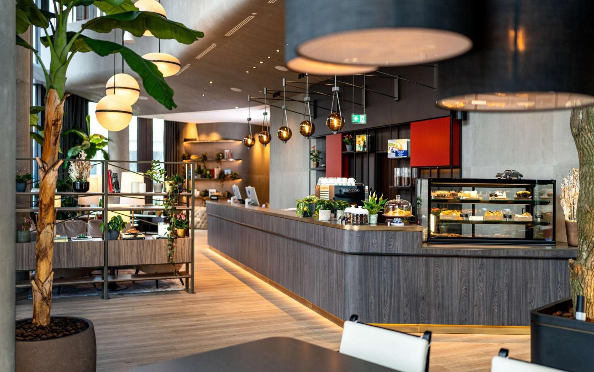 Radisson Blu Hotel At Porsche Design Tower Stuttgart Extérieur photo