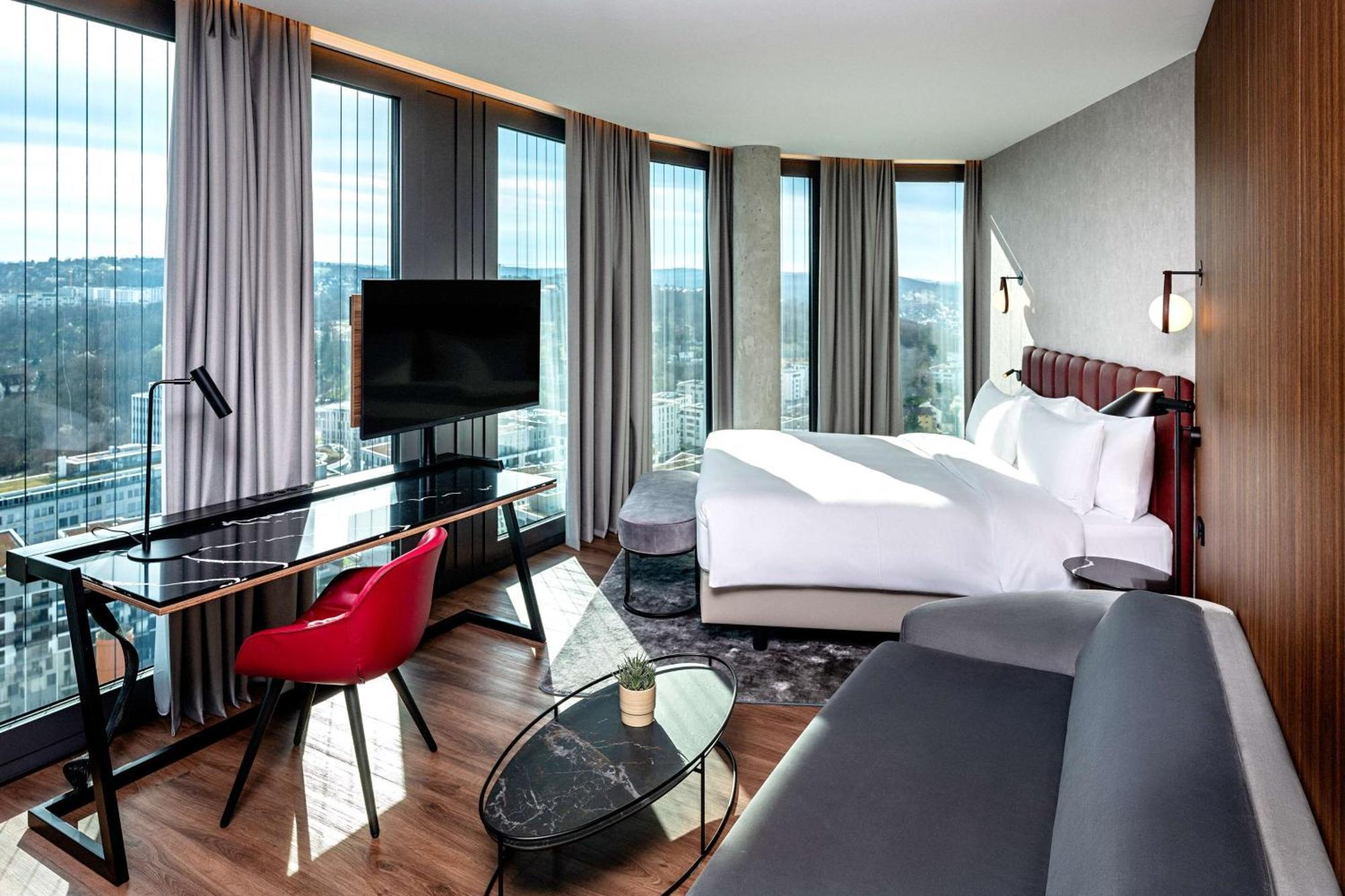Radisson Blu Hotel At Porsche Design Tower Stuttgart Extérieur photo
